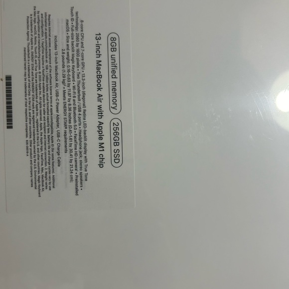 Gold  13 inch MacBook Air with Apple M1 Chip - Picture 3 of 6